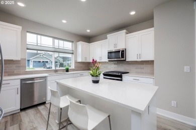 OPEN HOUSE, SAT,4/19th 11-1PM.Better than New! Stunning on The Reserve Vineyards and Golf Club in Oregon - for sale on GolfHomes.com, golf home, golf lot