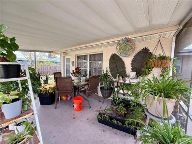Discover Florida living in this inviting 2-bedroom, 1.5-bathroom on Venice East Golf Club in Florida - for sale on GolfHomes.com, golf home, golf lot