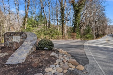 Your DREAM HOUSE IN A FAMILY-FRIENDLY MOUNTAIN LAKE COMMUNITY! on Trillium Links in North Carolina - for sale on GolfHomes.com, golf home, golf lot