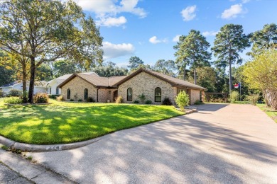 Gentlemen, picture yourself starting your weekend by hitting the on Crown Colony Country Club in Texas - for sale on GolfHomes.com, golf home, golf lot