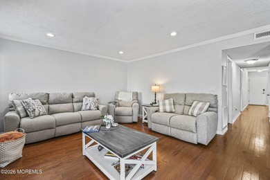 Beautiful and well maintained 1 bedroom 1.5 bathroom unit in on Raintree Golf Course in New Jersey - for sale on GolfHomes.com, golf home, golf lot