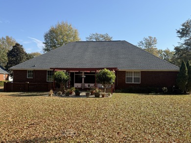 IMMACULATE HOME- MOVE IN READY LOCATED ON 8TH HOLE OF LAKEWOOD on The Links At Lakewood in South Carolina - for sale on GolfHomes.com, golf home, golf lot
