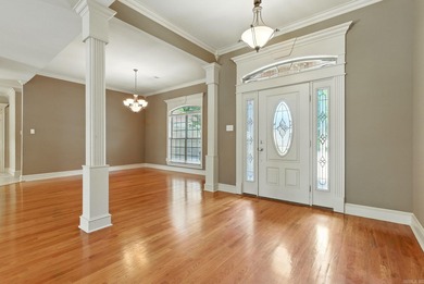 Live the Maumelle lifestyle in this 4 bedroom, 2.5 bath home on The Country Club of Arkansas in Arkansas - for sale on GolfHomes.com, golf home, golf lot