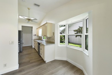 Meticulously Maintained and beautifully updated 3-bedroom on Eagle Wood Golf Course in Florida - for sale on GolfHomes.com, golf home, golf lot