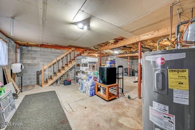 Come and see this updated 3 bedroom 2 bath contemporary home on The Hideout Golf in Pennsylvania - for sale on GolfHomes.com, golf home, golf lot