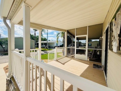 AMAZING CORNER LOT FEATURING A 3-BEDROOM, 2-BATHROOM HOME WITH on Cypress Greens in Florida - for sale on GolfHomes.com, golf home, golf lot