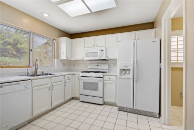 Charming single-story home nestled in the heart of Sun City on Highland Falls Golf Club in Nevada - for sale on GolfHomes.com, golf home, golf lot