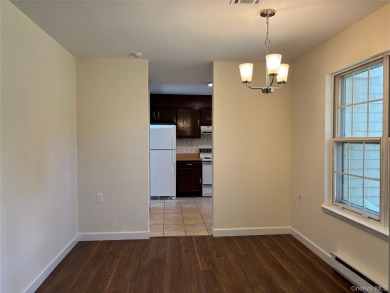 Welcome to 393 A Woodbridge Dr. nestled in desirable 55+ 24 hour on Leisure Village Golf Course in New York - for sale on GolfHomes.com, golf home, golf lot