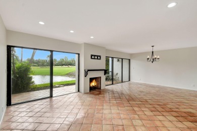Charming 2 bedroom, 2 bathroom Villa, covered parking for 2 on The President Country Club in Florida - for sale on GolfHomes.com, golf home, golf lot