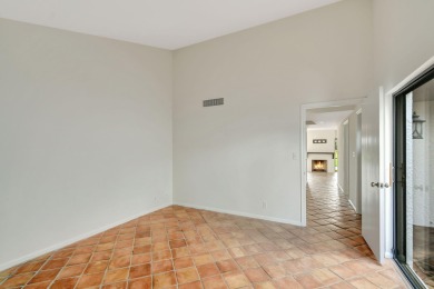 Charming 2 bedroom, 2 bathroom Villa, covered parking for 2 on The President Country Club in Florida - for sale on GolfHomes.com, golf home, golf lot