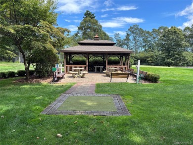 Welcome to 393 A Woodbridge Dr. nestled in desirable 55+ 24 hour on Leisure Village Golf Course in New York - for sale on GolfHomes.com, golf home, golf lot