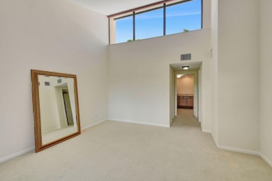 Charming 2 bedroom, 2 bathroom Villa, covered parking for 2 on The President Country Club in Florida - for sale on GolfHomes.com, golf home, golf lot