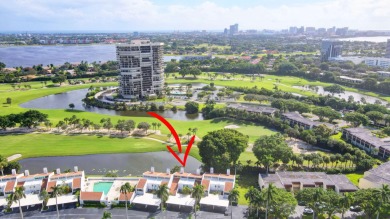 Charming 2 bedroom, 2 bathroom Villa, covered parking for 2 on The President Country Club in Florida - for sale on GolfHomes.com, golf home, golf lot