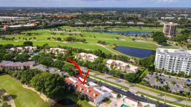 Charming 2 bedroom, 2 bathroom Villa, covered parking for 2 on The President Country Club in Florida - for sale on GolfHomes.com, golf home, golf lot
