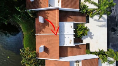 Charming 2 bedroom, 2 bathroom Villa, covered parking for 2 on The President Country Club in Florida - for sale on GolfHomes.com, golf home, golf lot