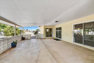 Beautifully updated home in a desirable 55+ community. You'll be on Sun City Lakes West and East in Arizona - for sale on GolfHomes.com, golf home, golf lot