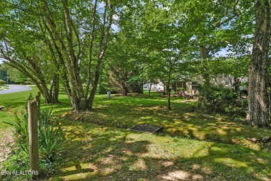 Enjoy low maintenance living in this charming 1 bedroom, 1 bath on Lake Tansi Village Country Club in Tennessee - for sale on GolfHomes.com, golf home, golf lot
