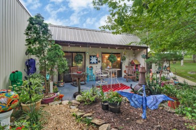 Enjoy low maintenance living in this charming 1 bedroom, 1 bath on Lake Tansi Village Country Club in Tennessee - for sale on GolfHomes.com, golf home, golf lot