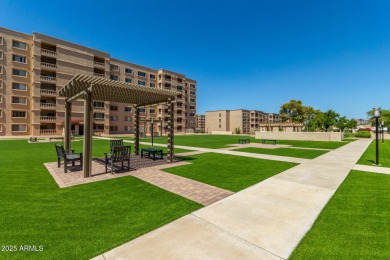 Welcome to resort-style living in this stunning first-floor on Scottsdale Shadows in Arizona - for sale on GolfHomes.com, golf home, golf lot