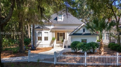 Charming and move-in ready, this 5BR/3BA Golf Cottage in Haig on Haig Point Golf Club in South Carolina - for sale on GolfHomes.com, golf home, golf lot