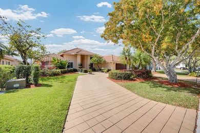 Rare opportunity to own a single story golf course home with on TPC Eagle Trace in Florida - for sale on GolfHomes.com, golf home, golf lot