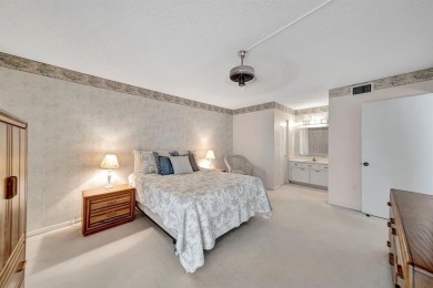 SPACIOUS 2/2 PENTHOUSE CORNER UNIT IN MANICURED 55+ LAKES OF on Inverrary Country Club in Florida - for sale on GolfHomes.com, golf home, golf lot