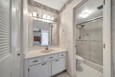 SPACIOUS 2/2 PENTHOUSE CORNER UNIT IN MANICURED 55+ LAKES OF on Inverrary Country Club in Florida - for sale on GolfHomes.com, golf home, golf lot
