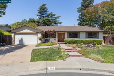 This home has been loved & cared for by the same family for 50 on Boundary Oak Golf Course in California - for sale on GolfHomes.com, golf home, golf lot