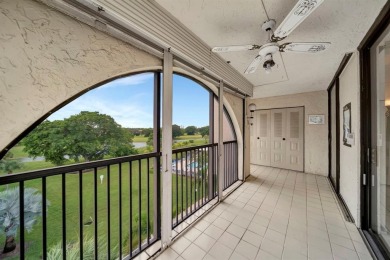 SPACIOUS 2/2 PENTHOUSE CORNER UNIT IN MANICURED 55+ LAKES OF on Inverrary Country Club in Florida - for sale on GolfHomes.com, golf home, golf lot