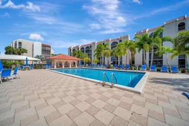 SPACIOUS 2/2 PENTHOUSE CORNER UNIT IN MANICURED 55+ LAKES OF on Inverrary Country Club in Florida - for sale on GolfHomes.com, golf home, golf lot