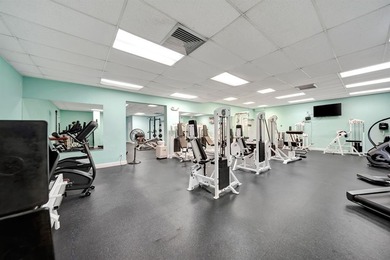 SPACIOUS 2/2 PENTHOUSE CORNER UNIT IN MANICURED 55+ LAKES OF on Inverrary Country Club in Florida - for sale on GolfHomes.com, golf home, golf lot