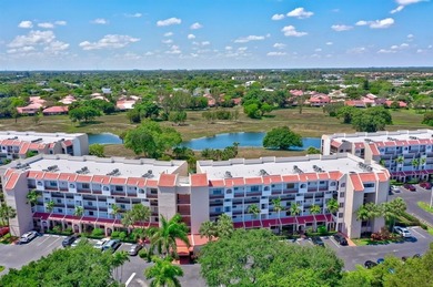SPACIOUS 2/2 PENTHOUSE CORNER UNIT IN MANICURED 55+ LAKES OF on Inverrary Country Club in Florida - for sale on GolfHomes.com, golf home, golf lot