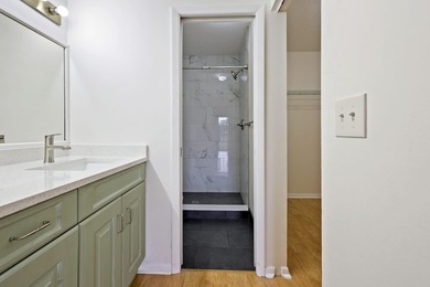 Welcome to your dream condo! this beautifully updated 2 bedroom on Forest Oaks Golf Club in Florida - for sale on GolfHomes.com, golf home, golf lot