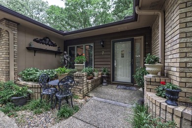 Villa Alegre Townhome wonderfully located on Burladero Trace on DeSoto Golf Course in Arkansas - for sale on GolfHomes.com, golf home, golf lot