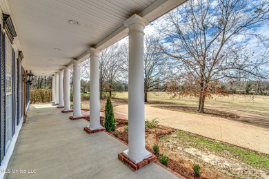 Welcome to this elegant 6-bedroom, 4.5-bathroom home with a on Colonial Country Club Deerfield in Mississippi - for sale on GolfHomes.com, golf home, golf lot