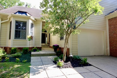 Welcome to Griffin Gate Community!  This one-level, 2 bedroom, 2 on Griffin Gate Golf Resort in Kentucky - for sale on GolfHomes.com, golf home, golf lot