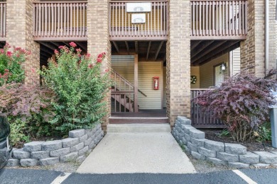 In the heart of Pointe Royale, you'll find this homey condo on Pointe Royale Village Country Club in Missouri - for sale on GolfHomes.com, golf home, golf lot