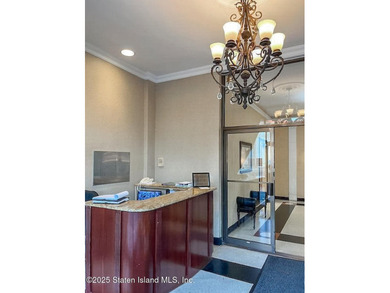 The Fountains luxury high rise living on Staten Island's north on Silver Lake Golf Course in New York - for sale on GolfHomes.com, golf home, golf lot