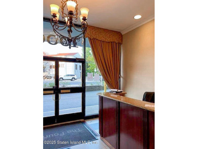 The Fountains luxury high rise living on Staten Island's north on Silver Lake Golf Course in New York - for sale on GolfHomes.com, golf home, golf lot