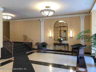 The Fountains luxury high rise living on Staten Island's north on Silver Lake Golf Course in New York - for sale on GolfHomes.com, golf home, golf lot