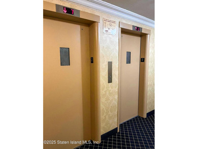 The Fountains luxury high rise living on Staten Island's north on Silver Lake Golf Course in New York - for sale on GolfHomes.com, golf home, golf lot