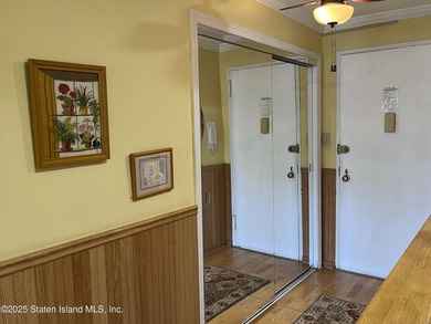 The Fountains luxury high rise living on Staten Island's north on Silver Lake Golf Course in New York - for sale on GolfHomes.com, golf home, golf lot