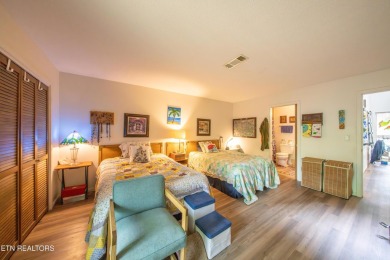 This Spectacular 2-bedroom, 2 full bath   Country Club Villa on Druid Hills Golf Club in Tennessee - for sale on GolfHomes.com, golf home, golf lot