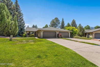 Newly Repainted Exterior End Unit & Rare Find in Tanglewood on Continental Country Club in Arizona - for sale on GolfHomes.com, golf home, golf lot