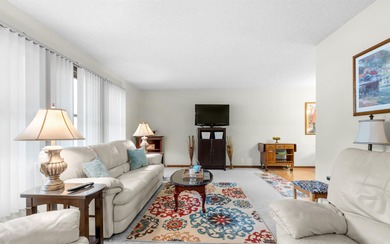 3 Bedroom WATERFRONT townhome on Lake DeSoto! Enjoy Sunsets from on DeSoto Golf Course in Arkansas - for sale on GolfHomes.com, golf home, golf lot