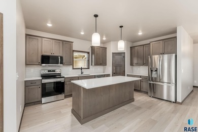 Extremely Popular Justice Floor Plan Villa Home in Brandon's on Brandon Municipal Golf Course in South Dakota - for sale on GolfHomes.com, golf home, golf lot