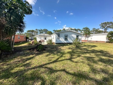 This beautiful 2-bedroom, 2-bathroom Barrington home is being on Del Tura Golf and Country Club in Florida - for sale on GolfHomes.com, golf home, golf lot