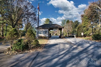 Welcome to the beautiful and welcoming community of High Vista on High Vista Country Club in North Carolina - for sale on GolfHomes.com, golf home, golf lot