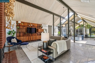 Welcome to 413 Pazzi Road! A rare and stunning Super Eichler in on Boundary Oak Golf Course in California - for sale on GolfHomes.com, golf home, golf lot