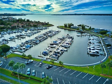 Look at the world from the height of the 17th and 18th floors of on The Landings Yacht, Golf and Tennis Club in Florida - for sale on GolfHomes.com, golf home, golf lot